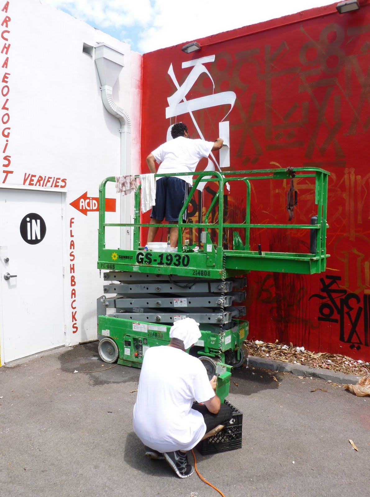 RETNA Wynwood Walls mural